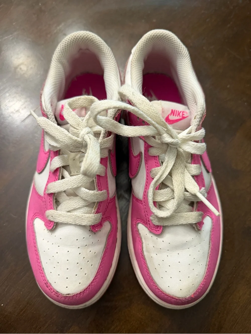 Nike Size 3 Youth Sneakers - Picture 5 of 7